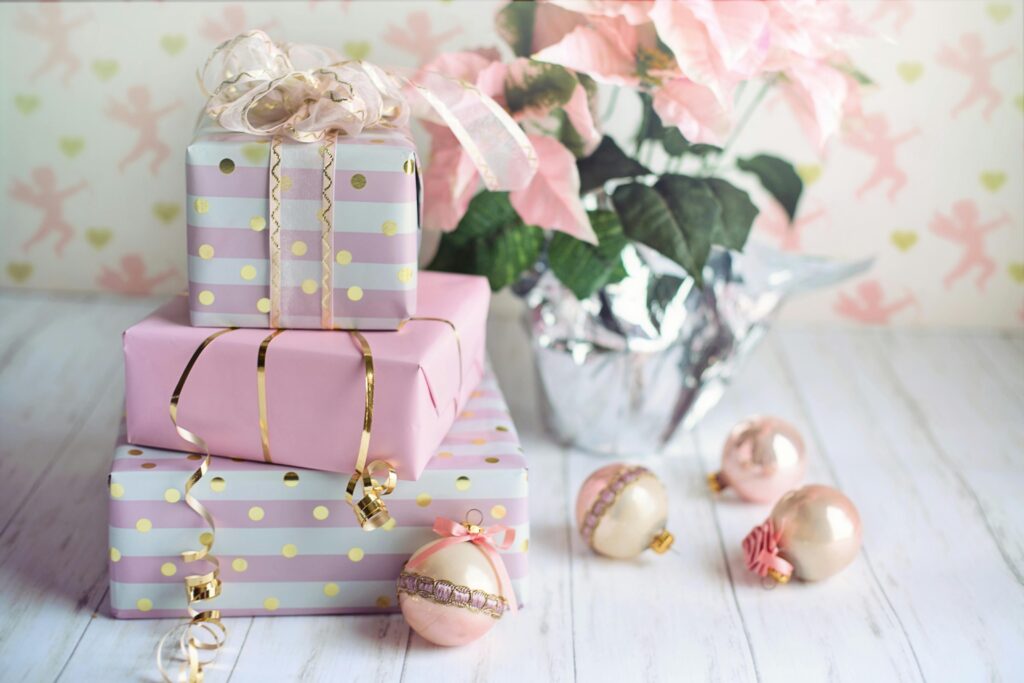 Pink presents