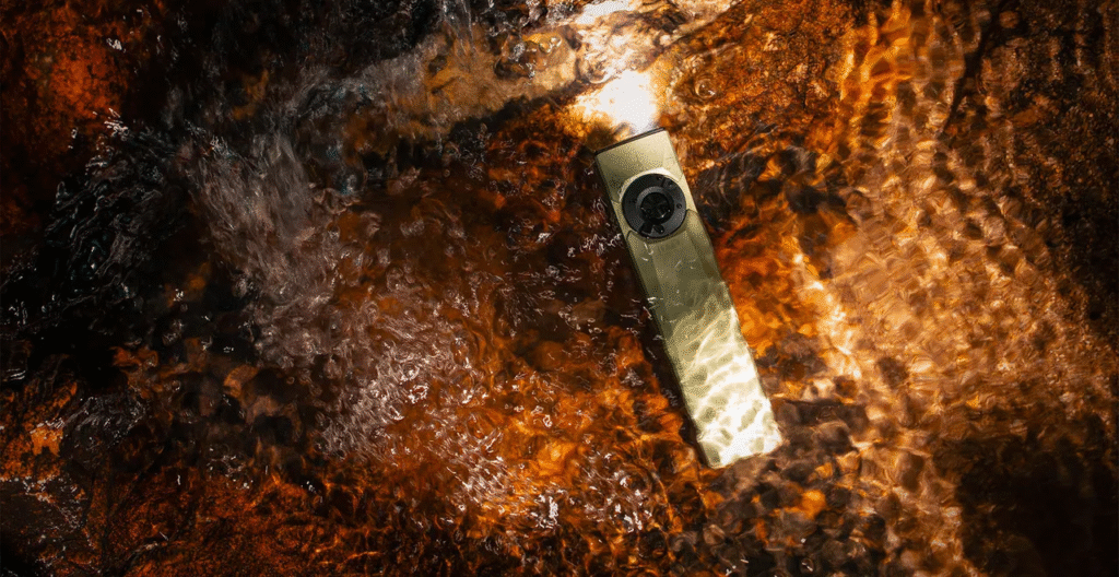 Torch in shallow water