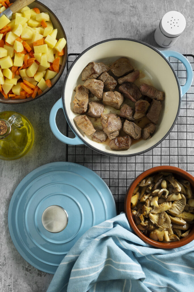 Slow cooker dish with food